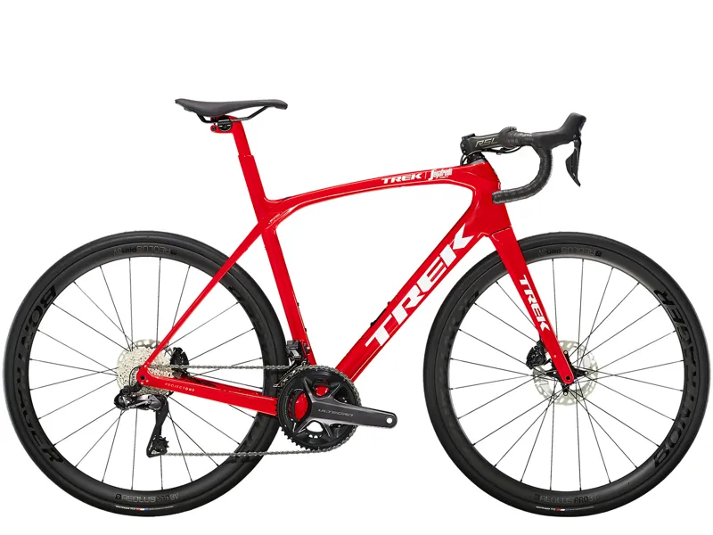 Trek ロードバイク Domane 2022 Trek Domane SLR 7 Road Bike Viper Red and Trek White